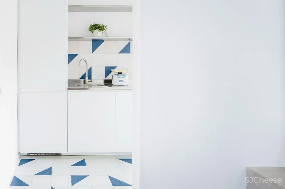 Nisida公寓改造,罗马 / Margine