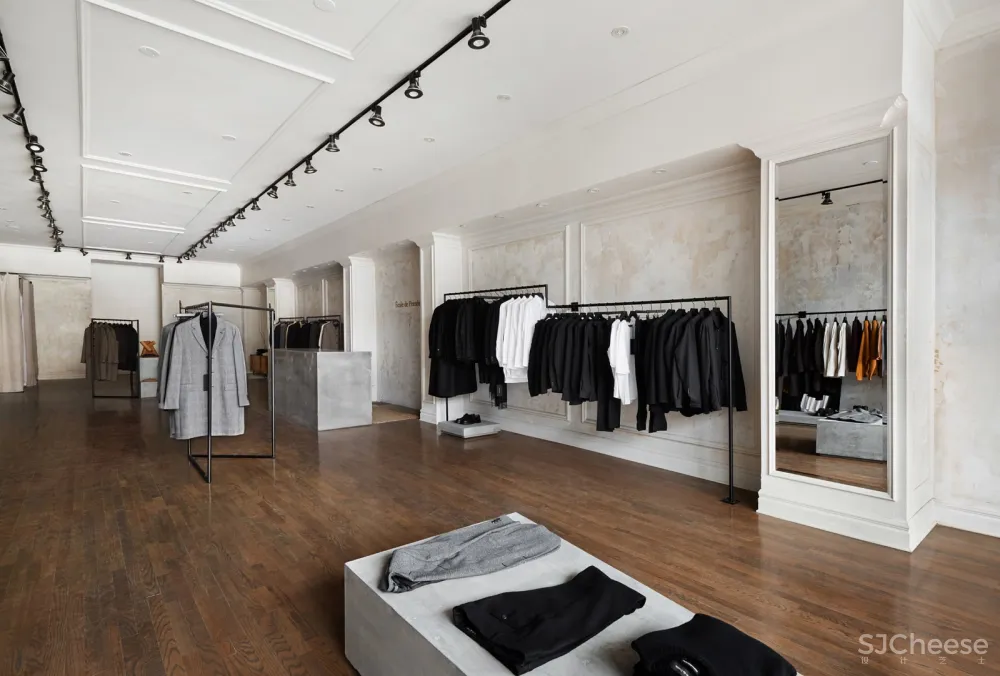 加拿大时装品牌的新旗舰店