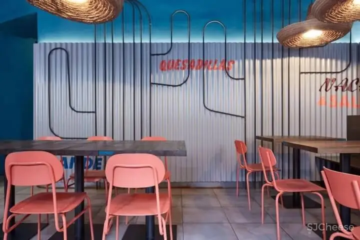 布拉格新开了一家仙人掌主题餐厅