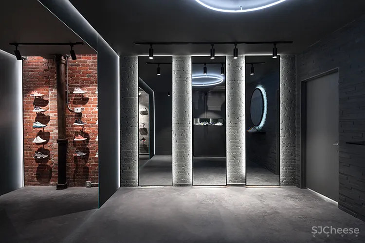 ADIDAS X CNCPTS,运动潮人朝圣圣地