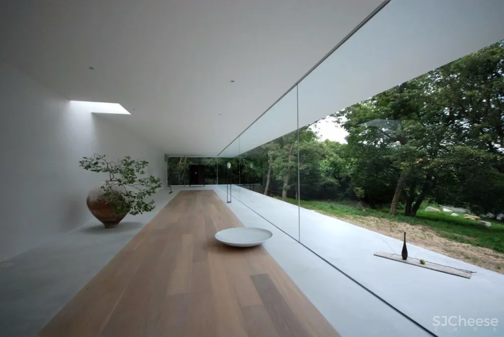 极简大师丨如何将白色做出空灵的境界