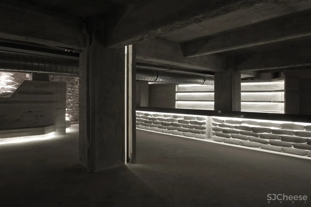 Foro Normandie地下夜店,墨西哥 / Ludwig Godefroy Office 首