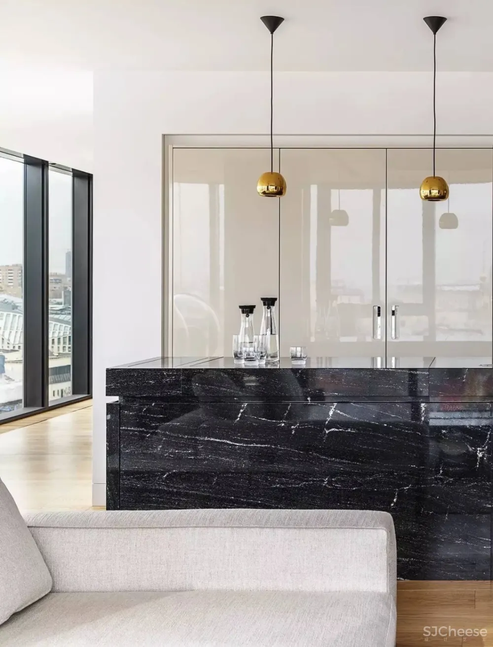 莫斯科现代住宅设计，温馨又柔和