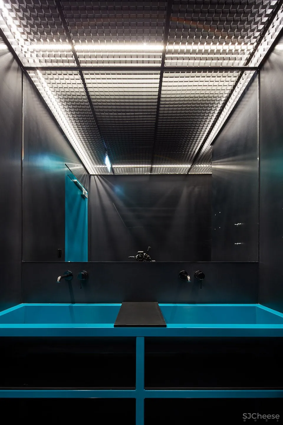 HubHub共享办公室,布拉格 / Studio Perspektiv s.r.o. 首