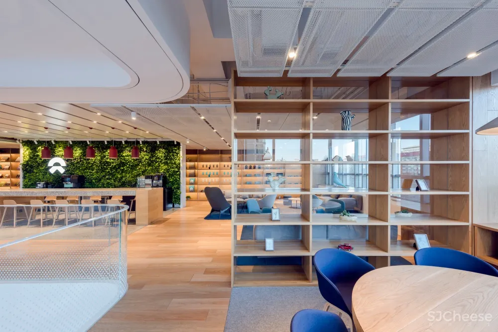 蔚来电动汽车北京旗舰店 NIO House: AIM Architecture