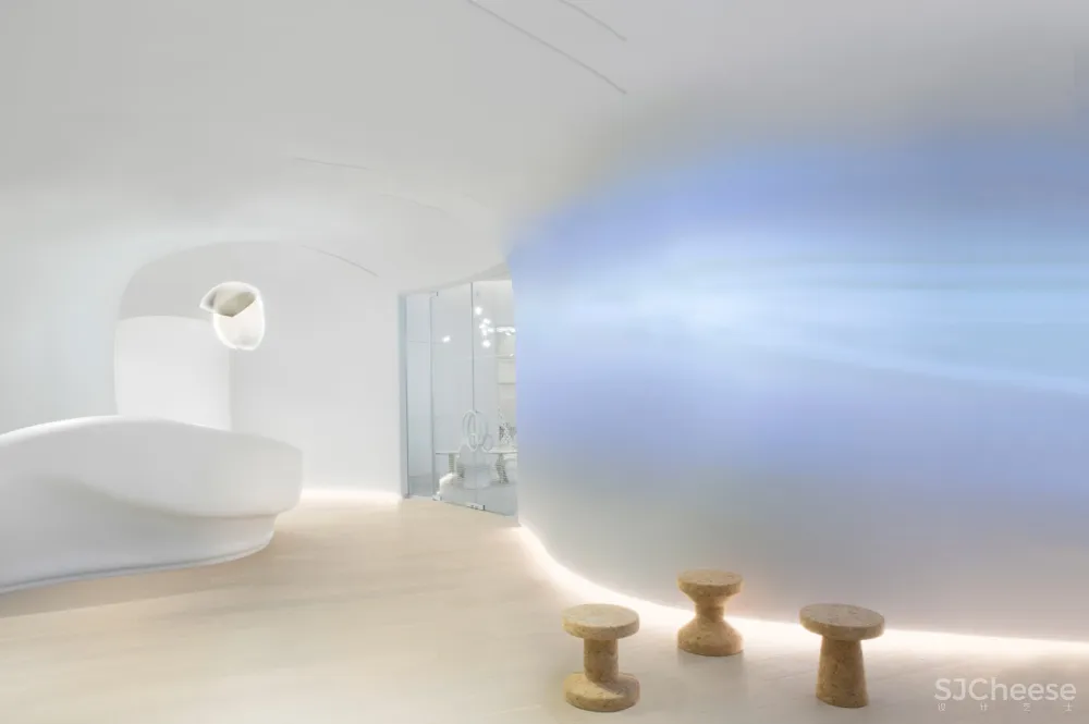 新作 | 迪拜未来幼儿园 高科技学习空间 首