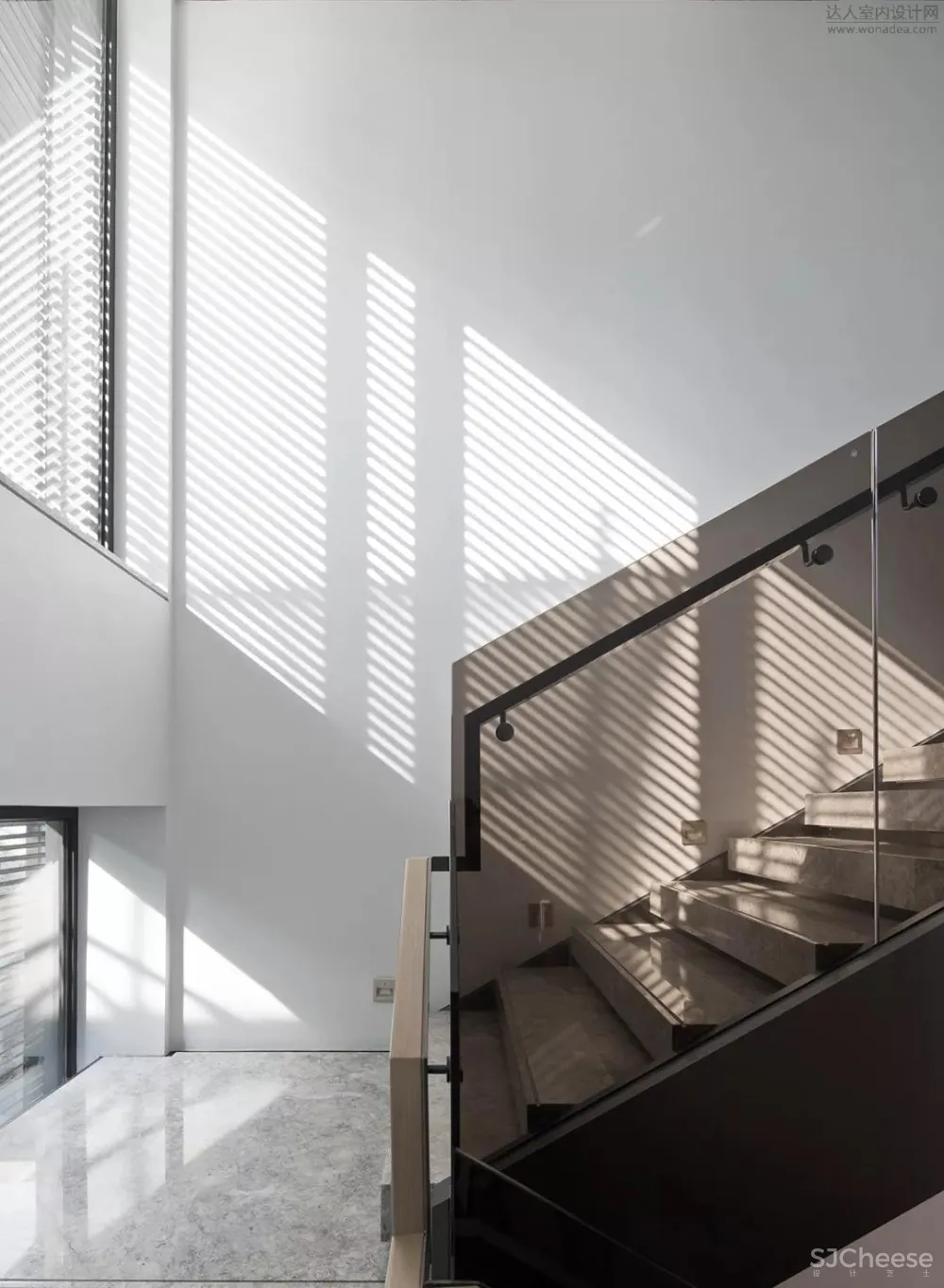 胡中维设计 | 欲知花岛处,水上觅红云