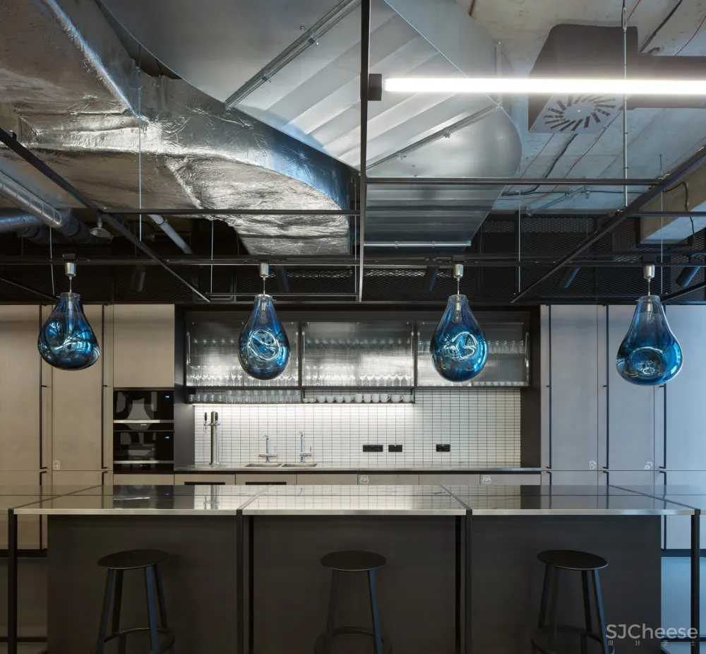 HubHub共享办公室,布拉格 / Studio Perspektiv s.r.o. 首