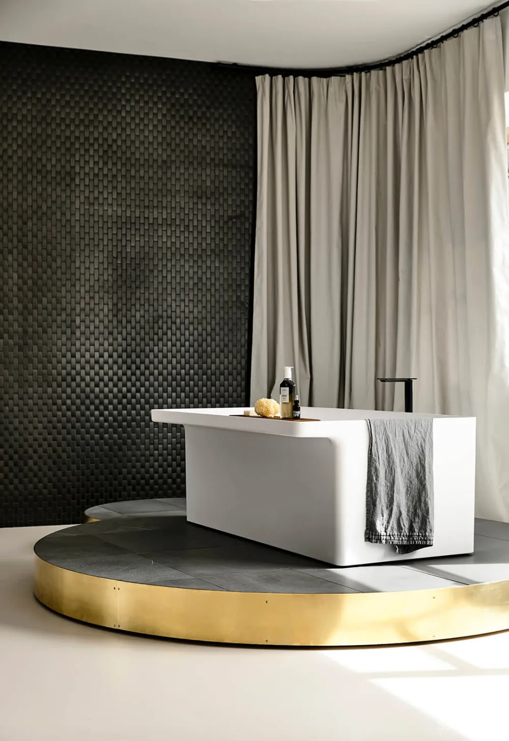 The Stella Collective and Thomas Coward Studio :showroom