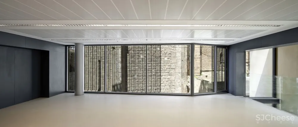 玩具图书馆与办公室,巴塞罗那 / taller 9s arquitectes