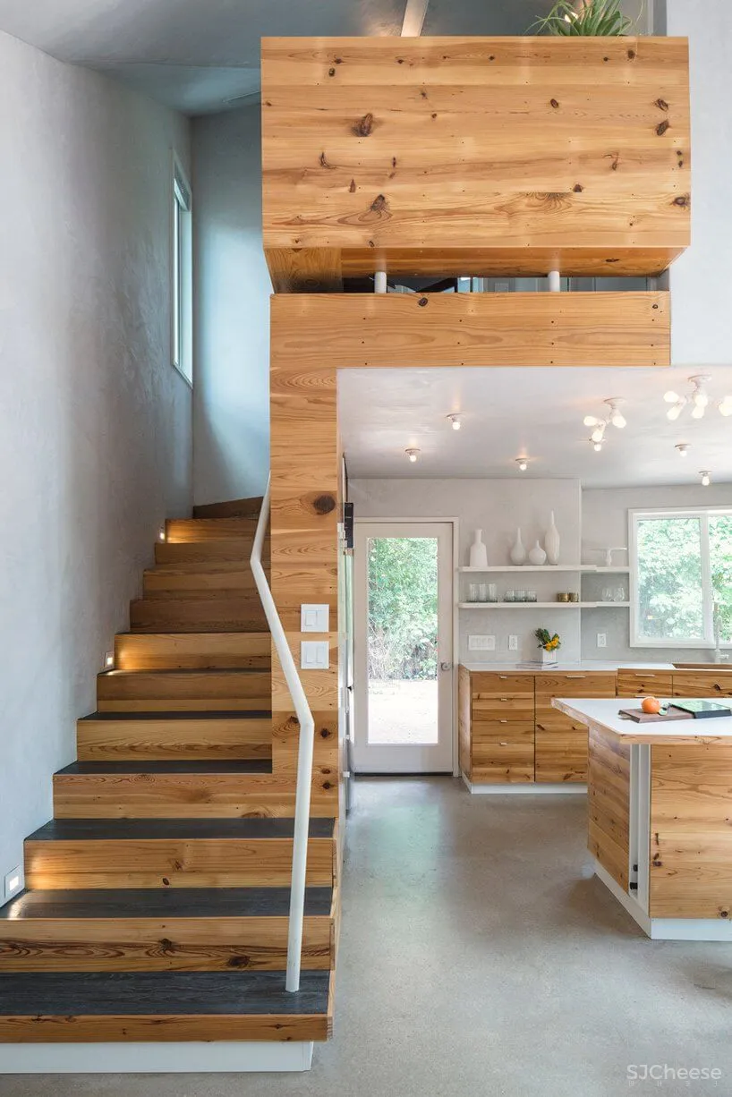 用回收的雪松，打造德克萨斯州公寓