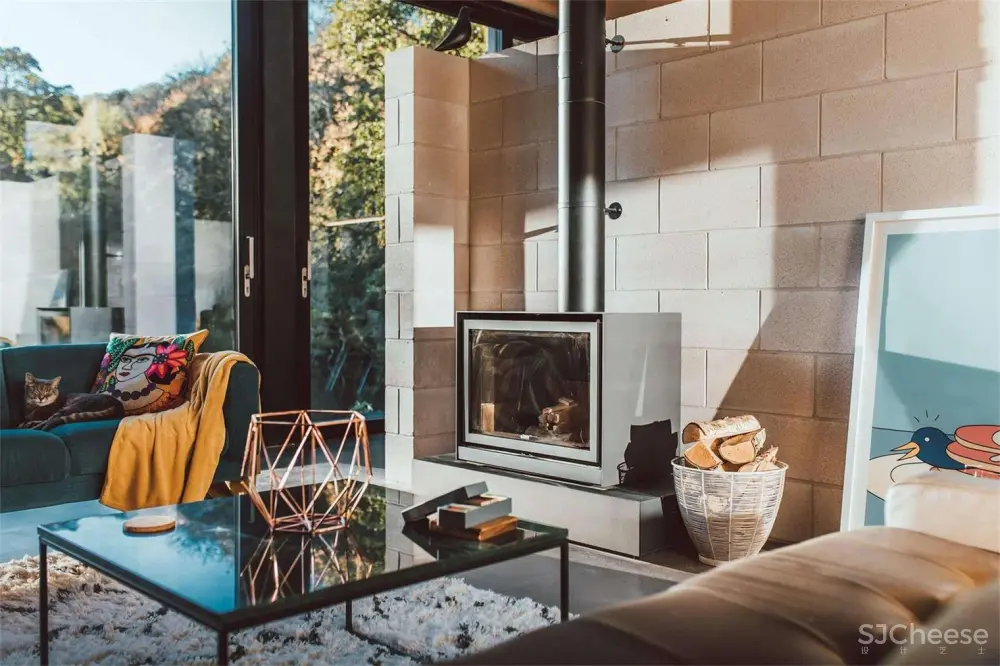 英国一对双胞胎兄弟自建优雅工业之家