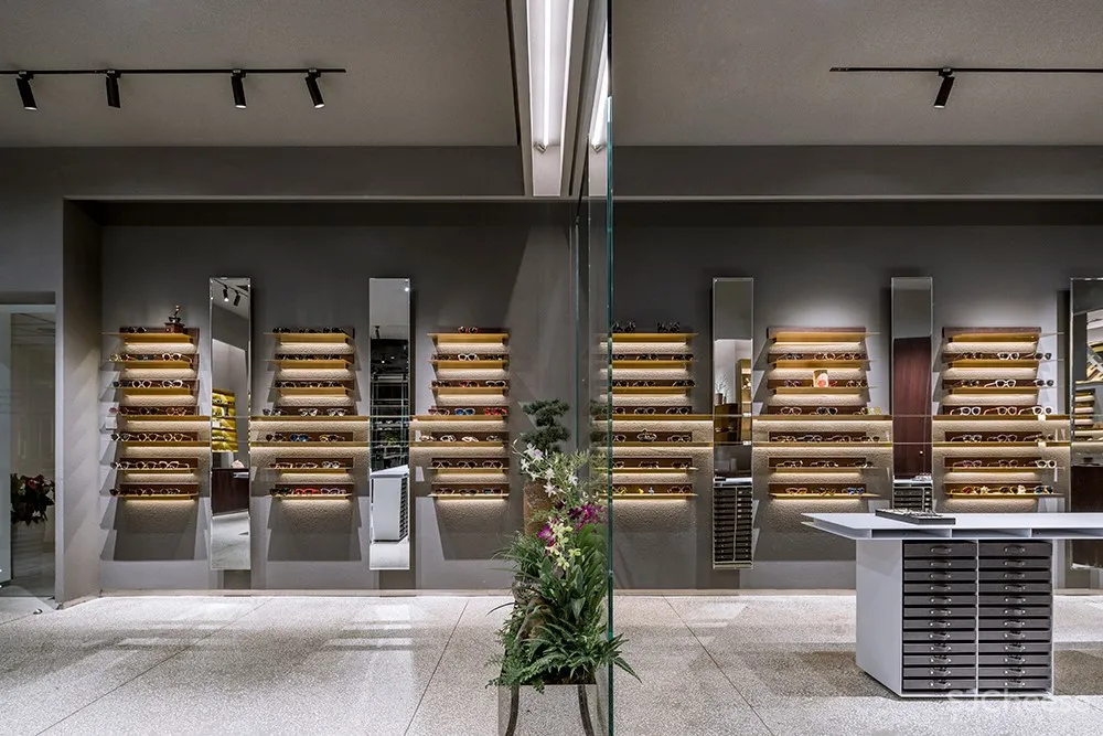 北京阿目眼镜店铺 / TEMP 首