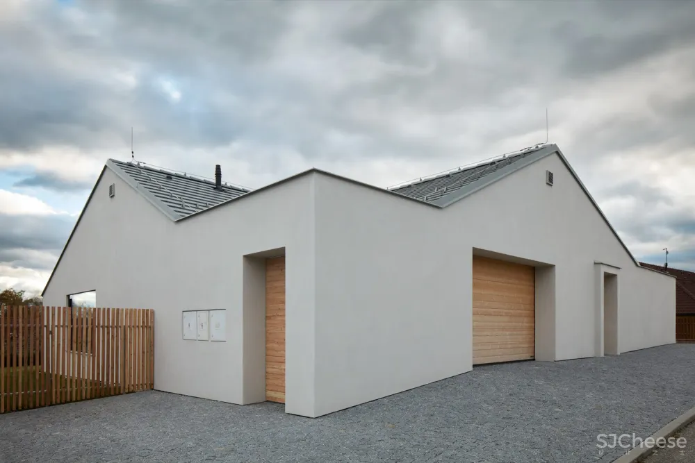 首发 | Jiří Weinzettl 无障碍T形住宅 首
