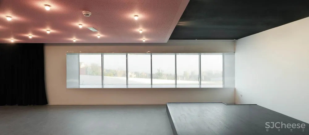 个床位的养老院 法国