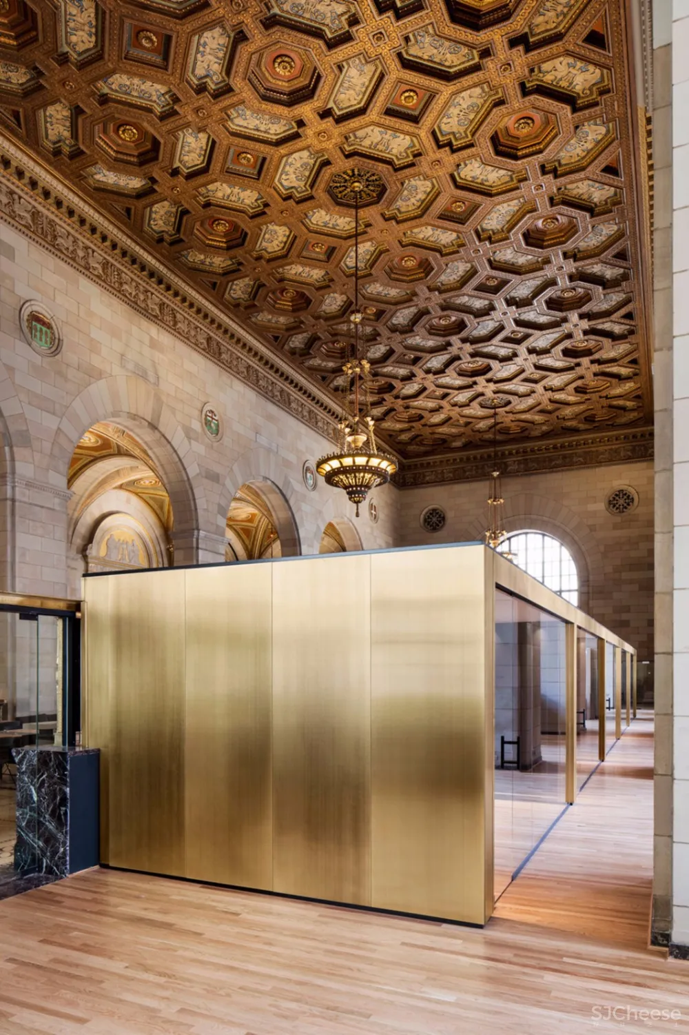 加拿大蒙特利尔:极致奢华的黄金世界 首