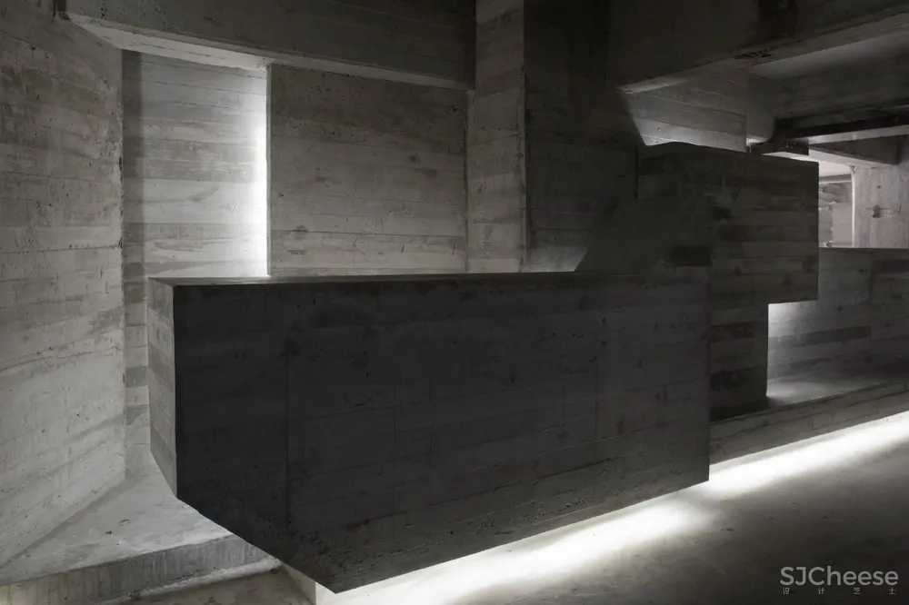 Foro Normandie地下夜店,墨西哥 / Ludwig Godefroy Office 首