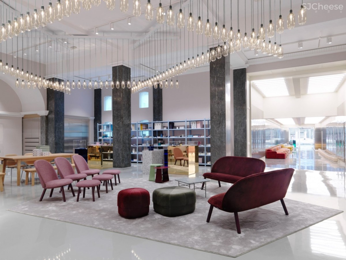 哥本哈根：新旗舰店粉色的房间 首