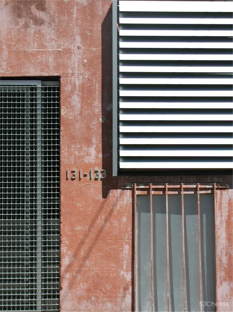 Rolf Ockert设计| ZING PR