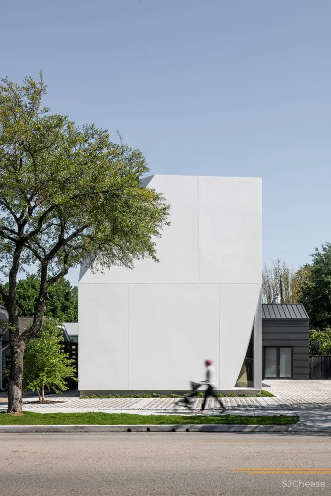 Transart艺术基金会,缝隙进入艺术光 / Schaum/Shieh