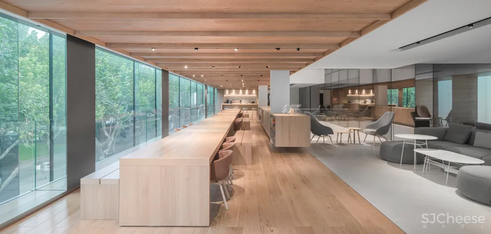 NIO蔚来旗舰展厅,杭州 / SHL 首