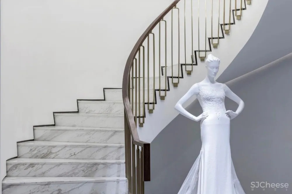 高级灰婚纱店设计 / 美得如此精致 首