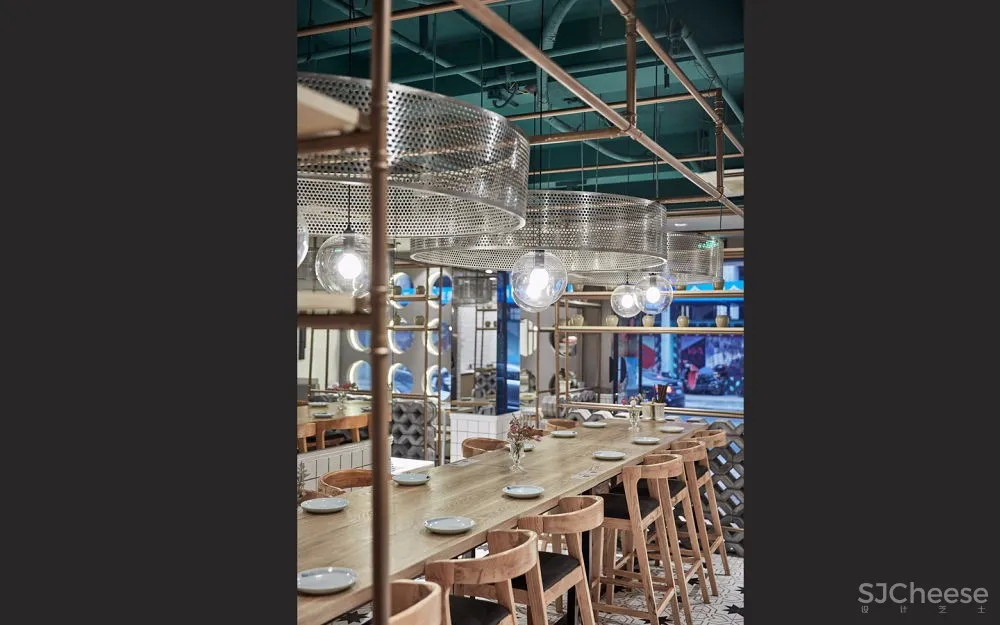 原木+金属打造的复古餐厅 | 三也室内设计 首