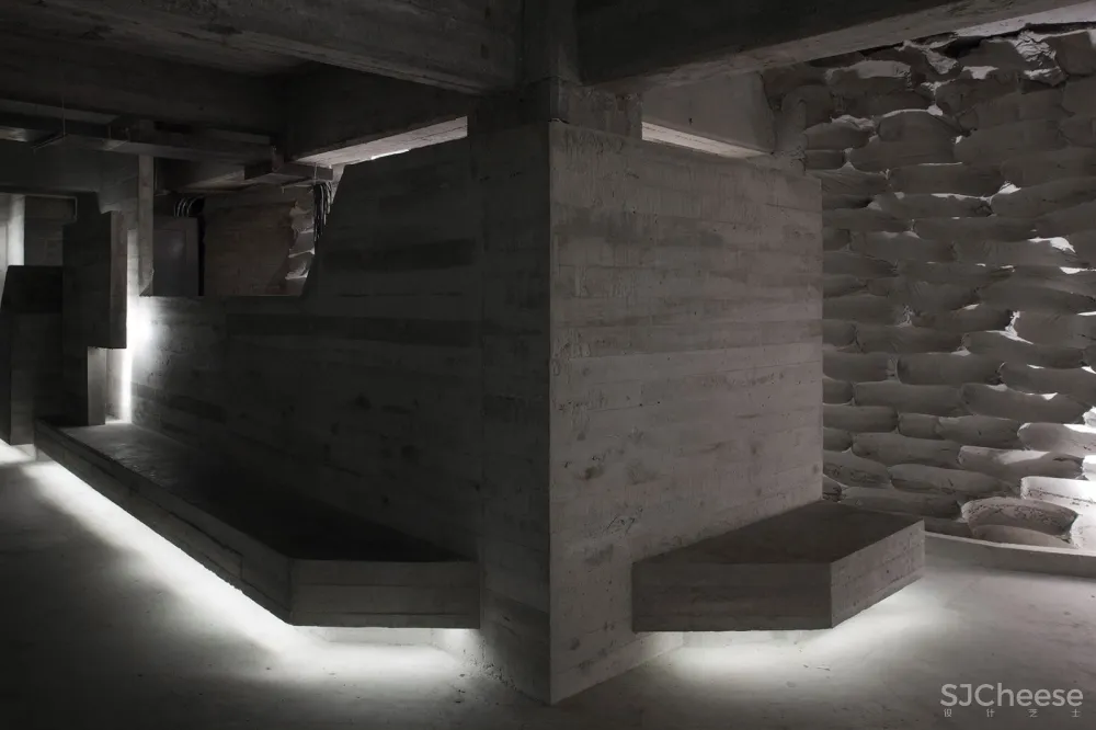 Foro Normandie地下夜店,墨西哥 / Ludwig Godefroy Office 首