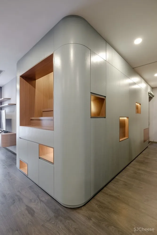 P02 公寓 / Comma Studio