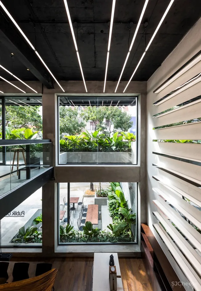 Sanuki Daisuke architects：越南年轻创业者的办公空间