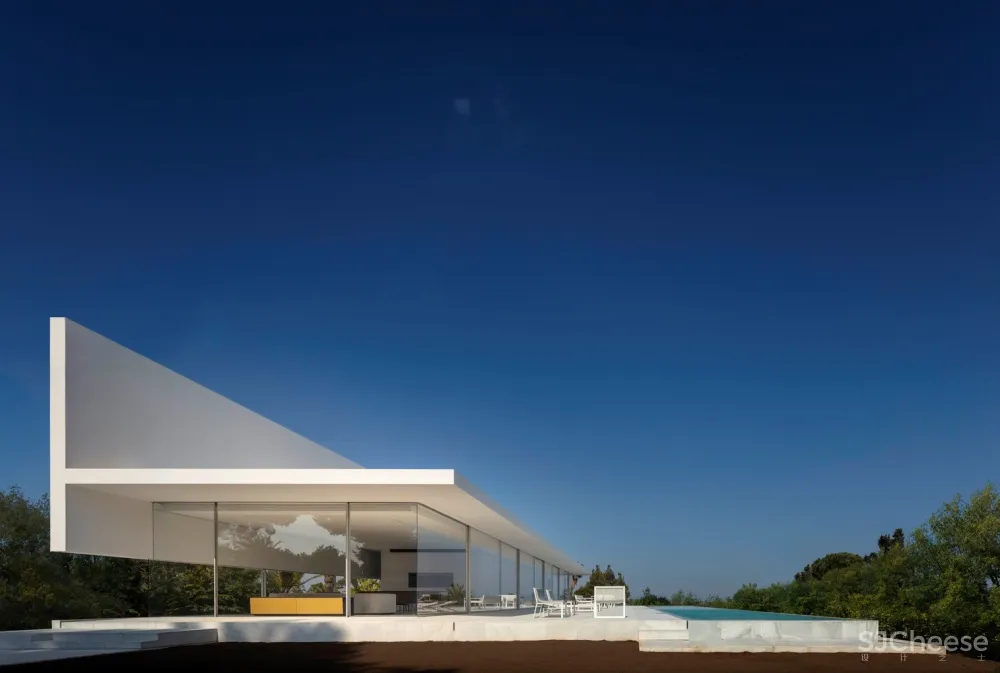 Fran Silvestre Arquitectos:远眺大海 Hofmann House 首