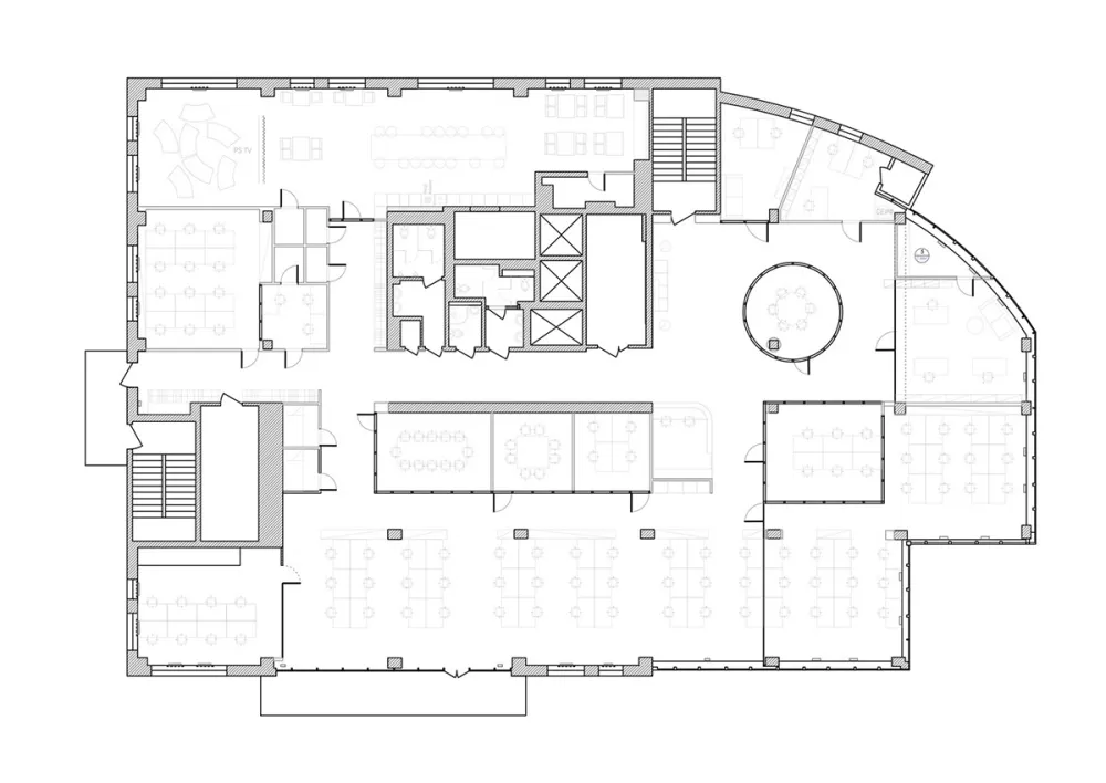 STUDIO11作品：白俄罗斯的史塔克游戏办公室