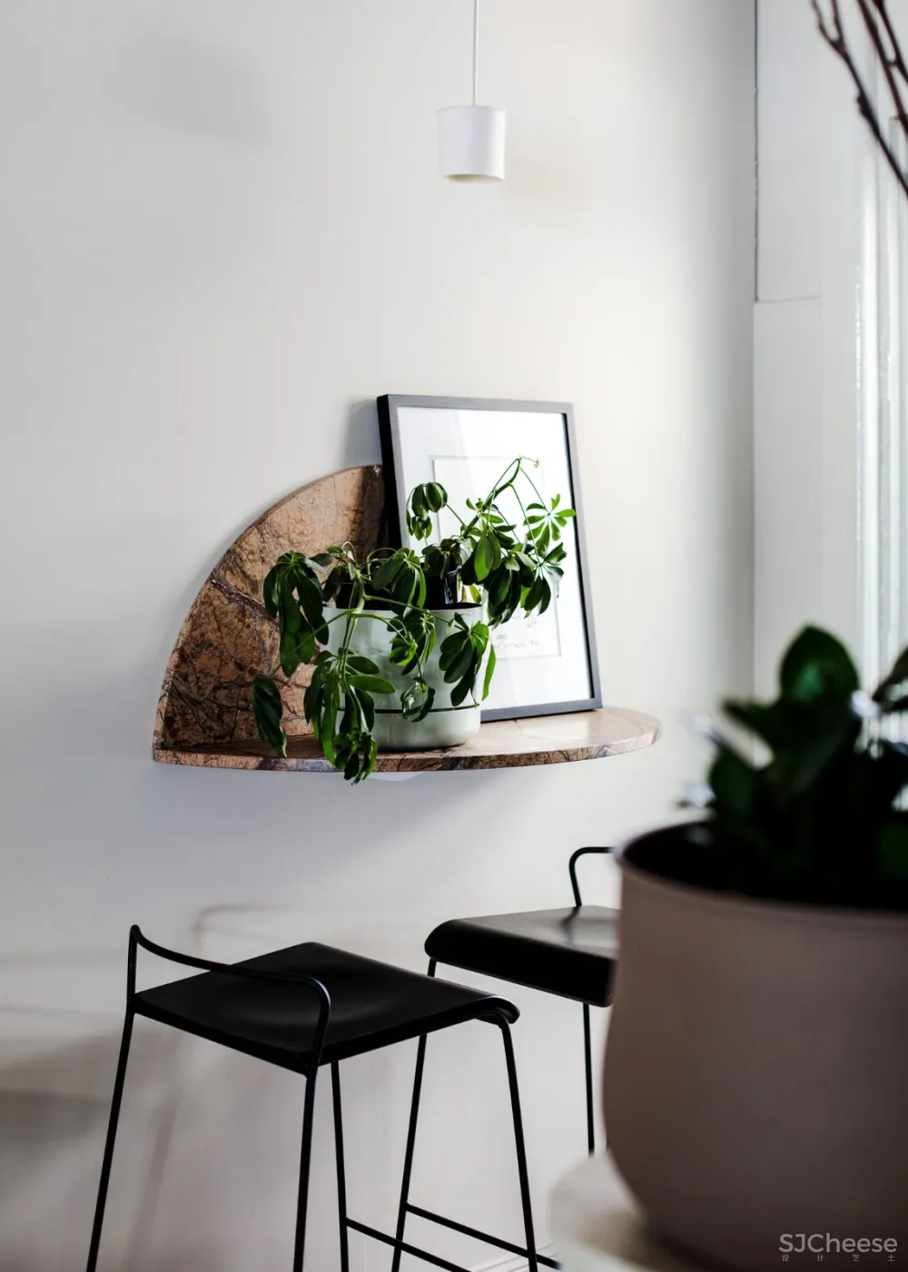 Fiona Lynch&Michael Gittings:休闲庭院酒吧