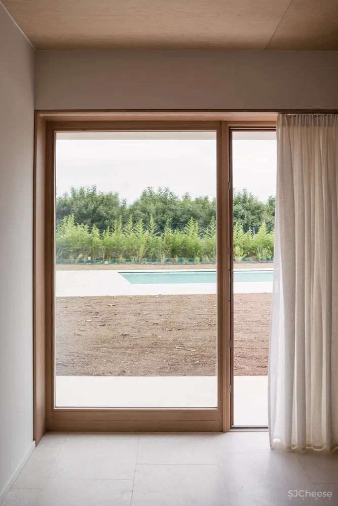 studioWOK：意大利极简清新别墅 首