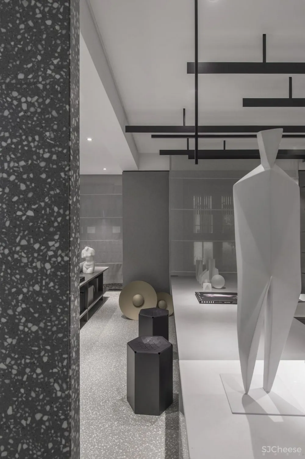 一然设计 | 黑白世界极简至极 首