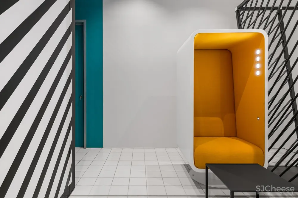 Nefa Architects：俄罗斯 Nizhny Novgorod机场候机室 首