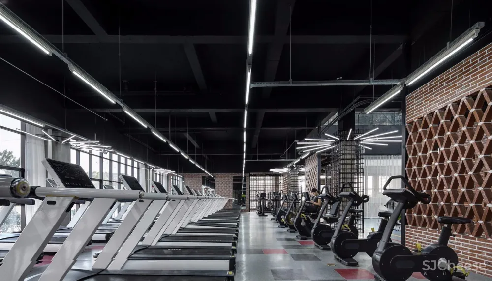 上海建桥学院:健身梦工厂设计