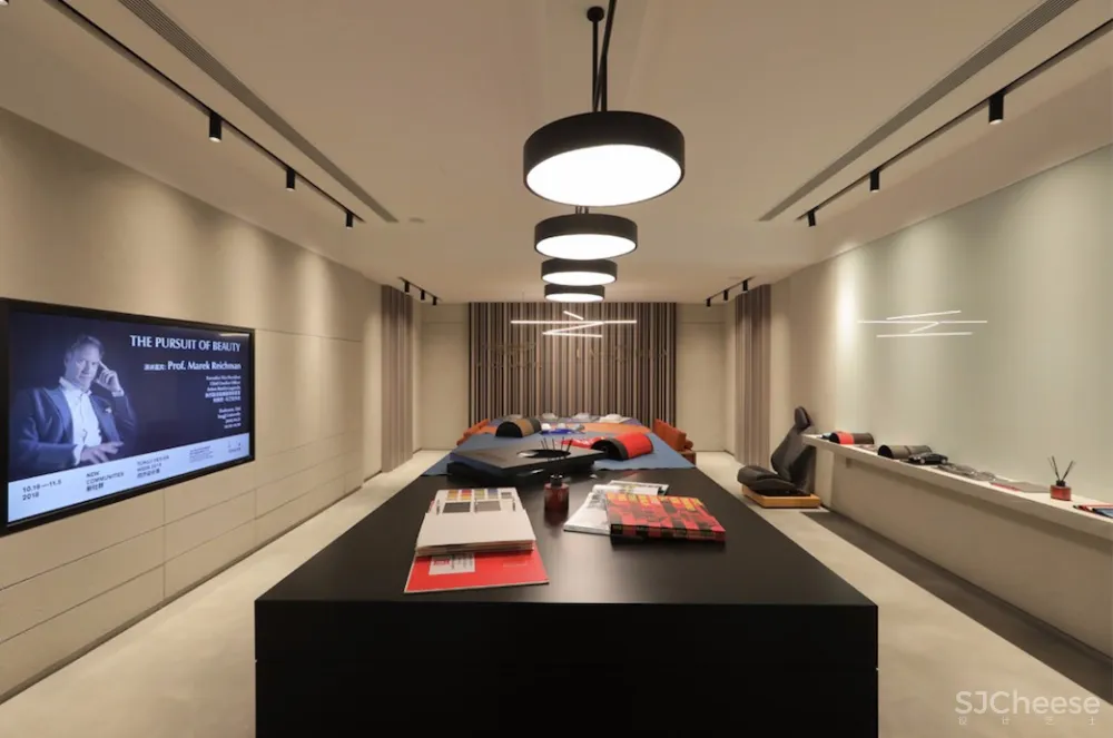 阿斯顿马丁, 竟然在上海小巷里开了家设计工作室!?