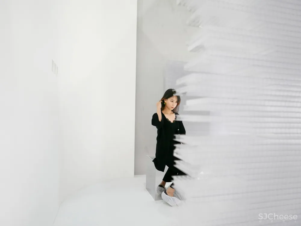 尔我空间设计研究室:广州 无形间 首