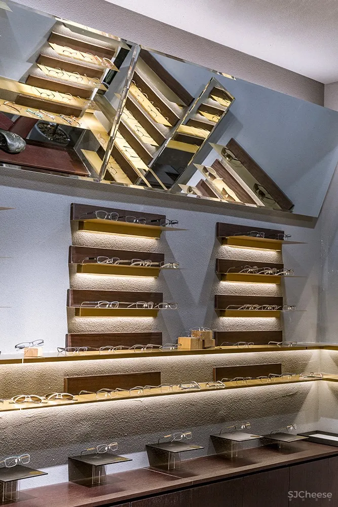 北京阿目眼镜店铺 / TEMP 首