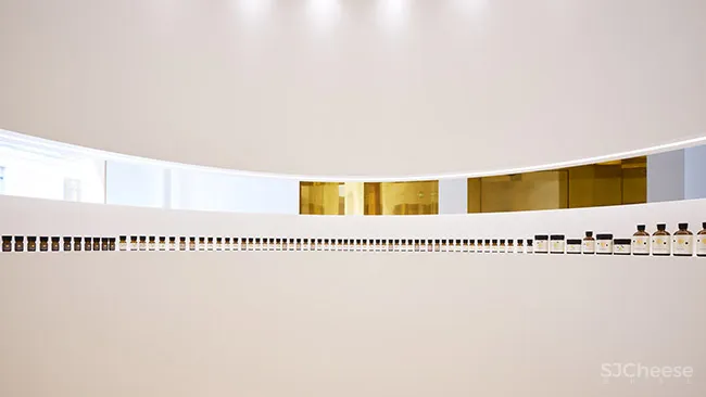 巴黎日本化妆品品牌en精品店设计