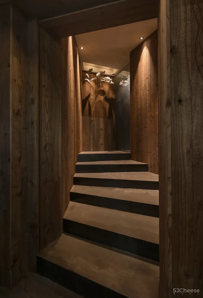 传统木结构餐厅 | GwangHwaMunHaeMul 首