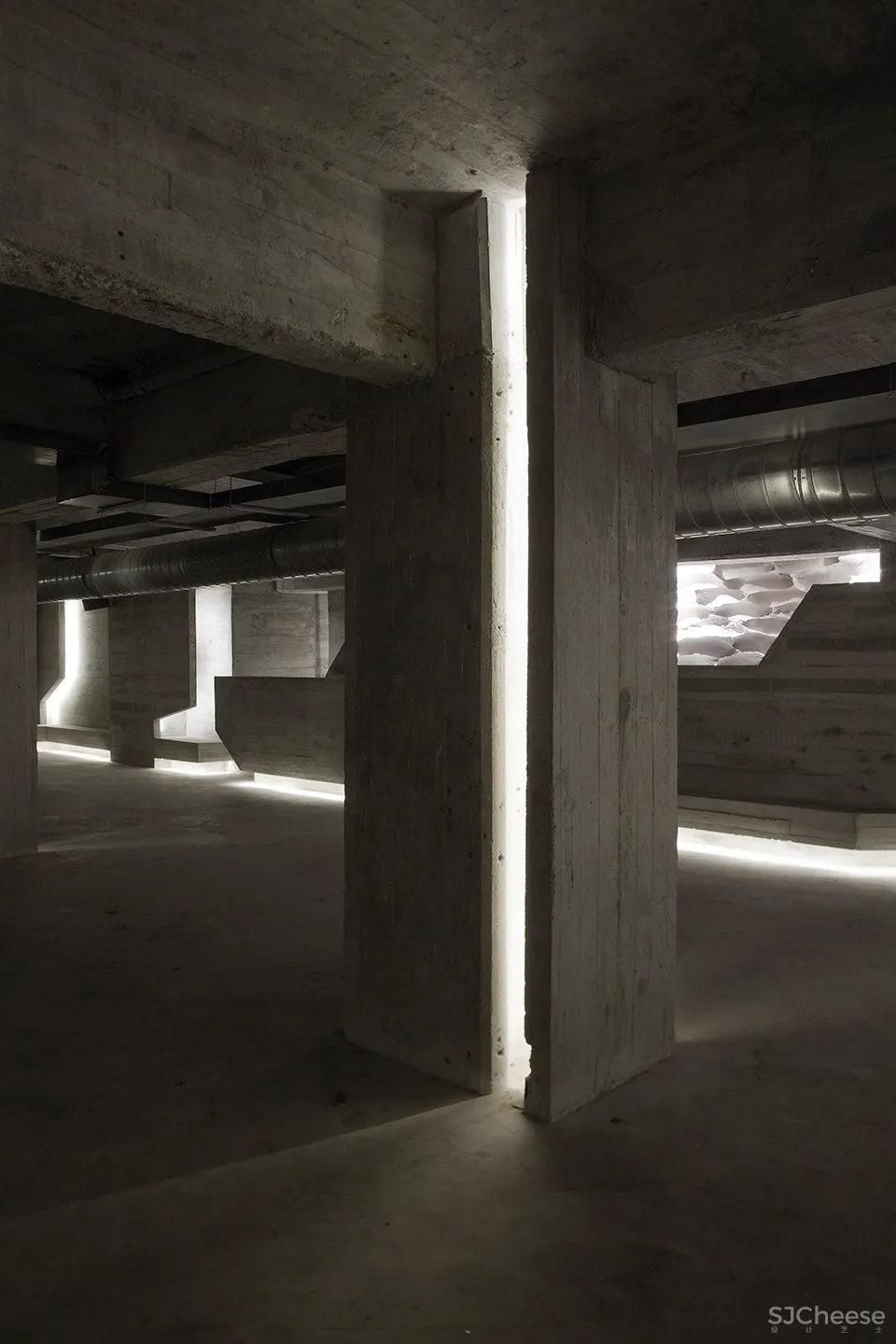 Foro Normandie地下夜店,墨西哥 / Ludwig Godefroy Office 首