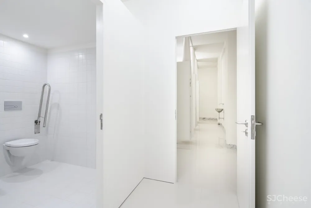 MARTINS:葡萄牙极简健康诊所