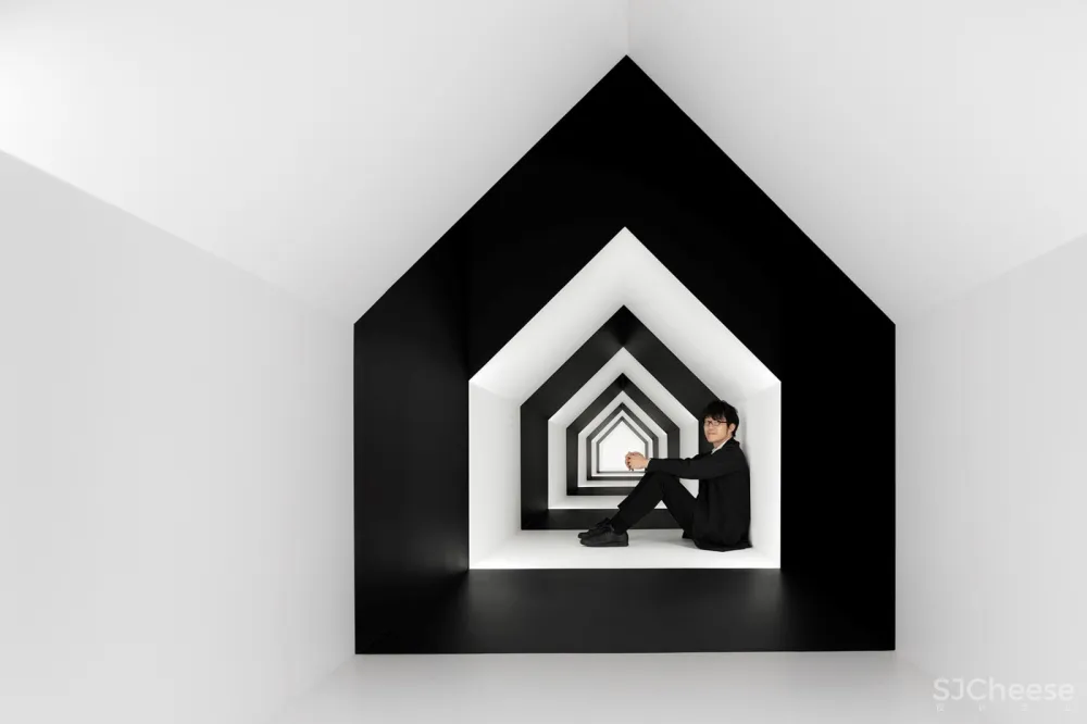 “两个世界之间”/ Escher x nendo 首