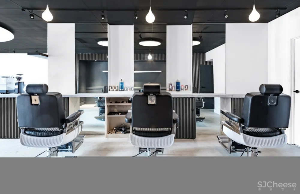 StudioAC：波纹黑金属酒吧