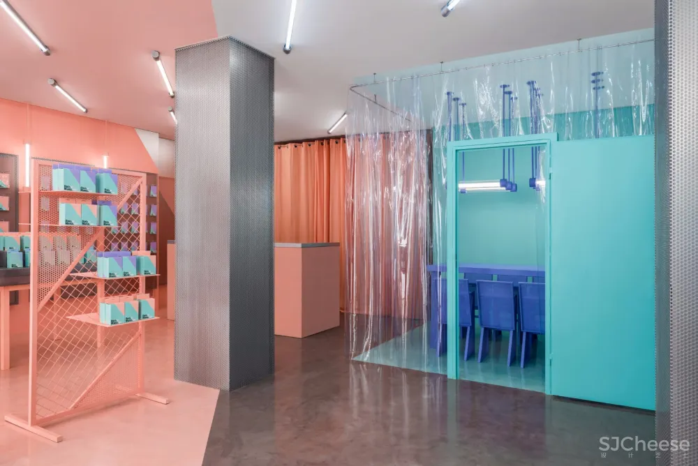 Doctor Manzana一家手机维修店，这爆表的颜值…… 首