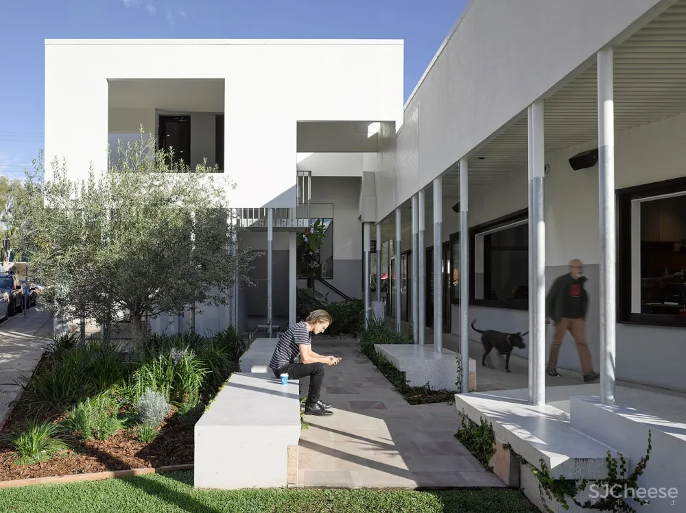 可渗水绿色商店 / Cavill Architects + Jasper Brown