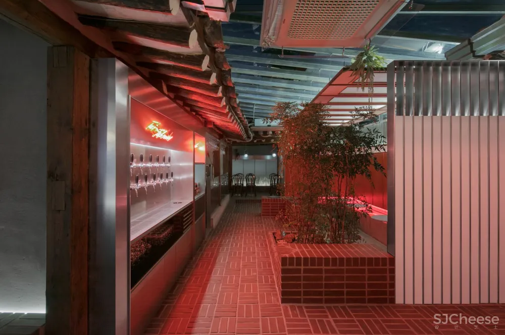 首发 东方与当代的结合 | Caligari Brewing啤酒餐厅