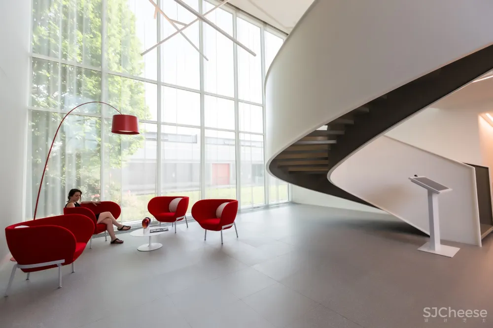 Gotha化妆品公司,意大利 / iarchitects